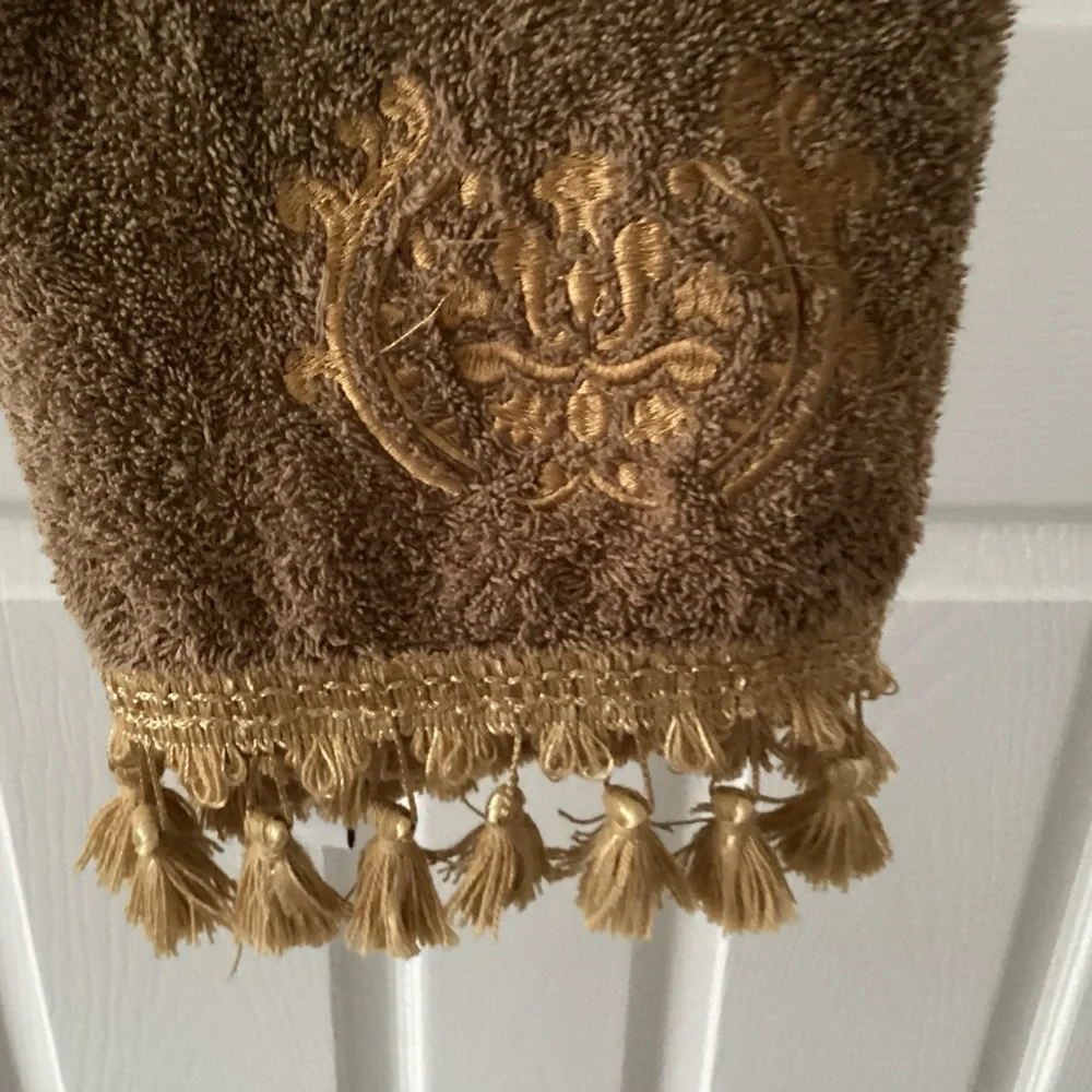 beautiful fringe hand decor towel